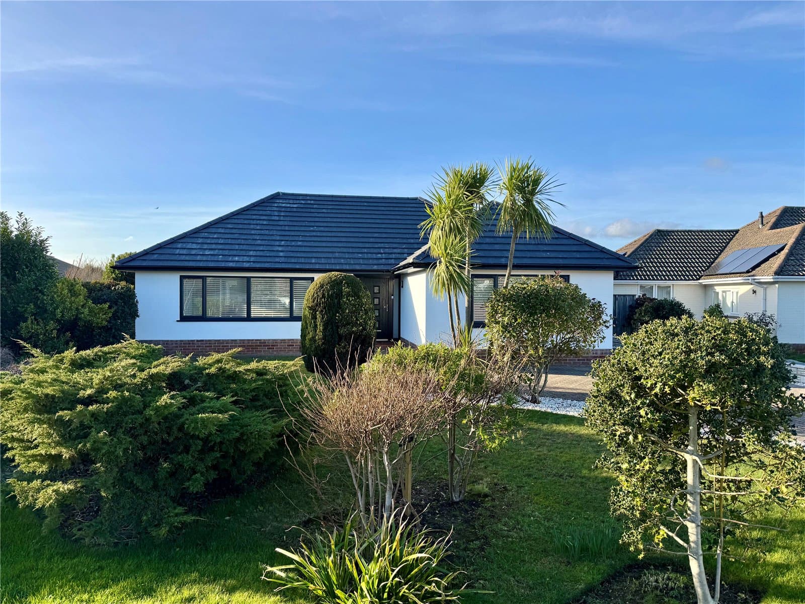 Cowper Avenue, New Milton, Hampshire, BH25 6NY