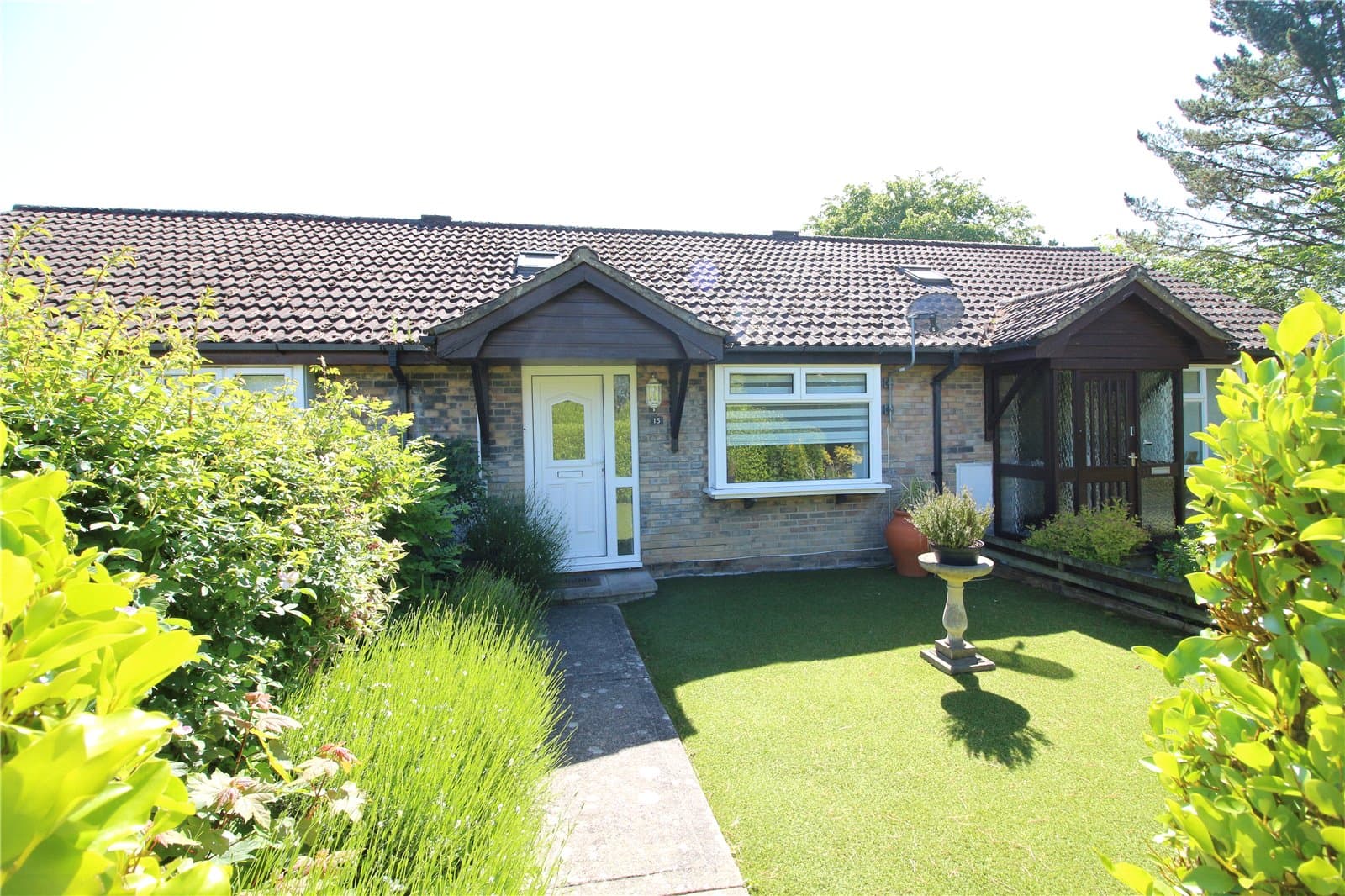 Cedar Drive, Everton, Lymington, Hampshire, SO41 0ZB