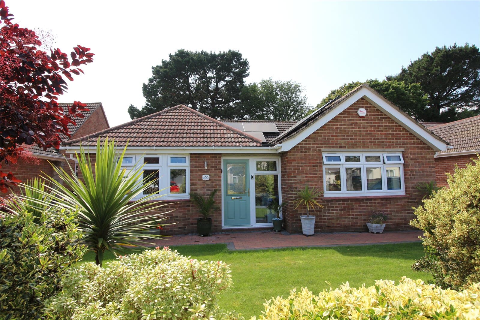 Western Avenue, Barton On Sea, Hampshire, BH25 7PZ