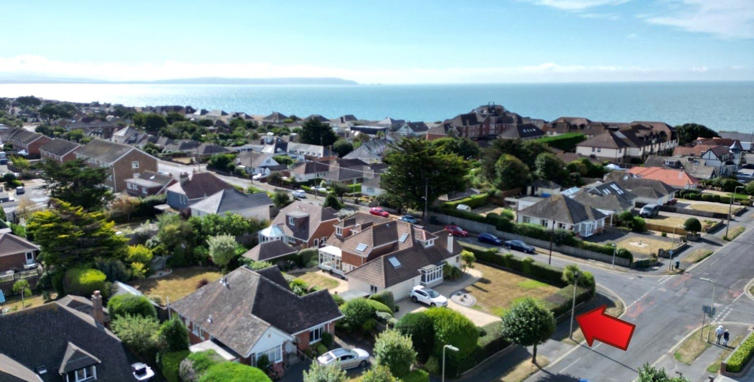 Barton Court Avenue, Barton On Sea, Hampshire, BH25 7EX