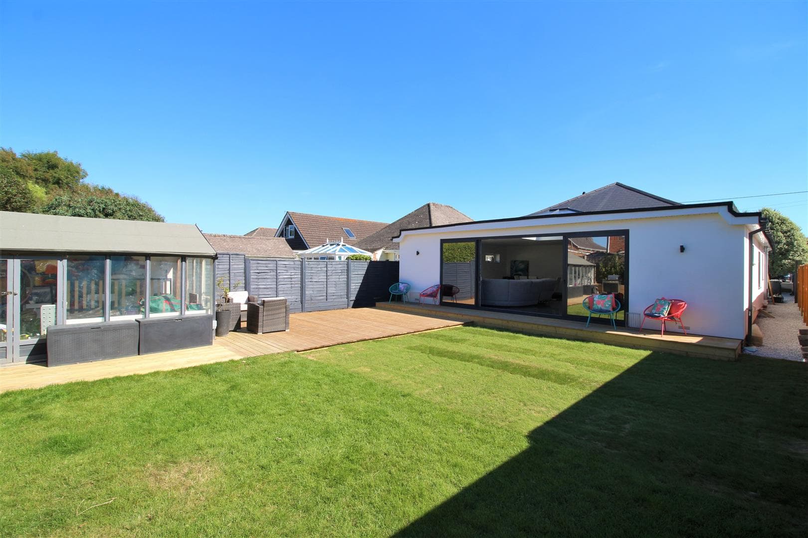 Seacroft Avenue, Barton On Sea, Hampshire, BH25 7NY