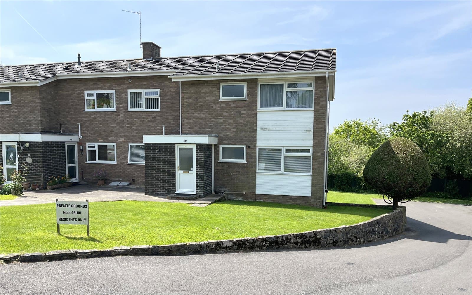 Manning Avenue, Highcliffe, Christchurch, Dorset, BH23 4PW
