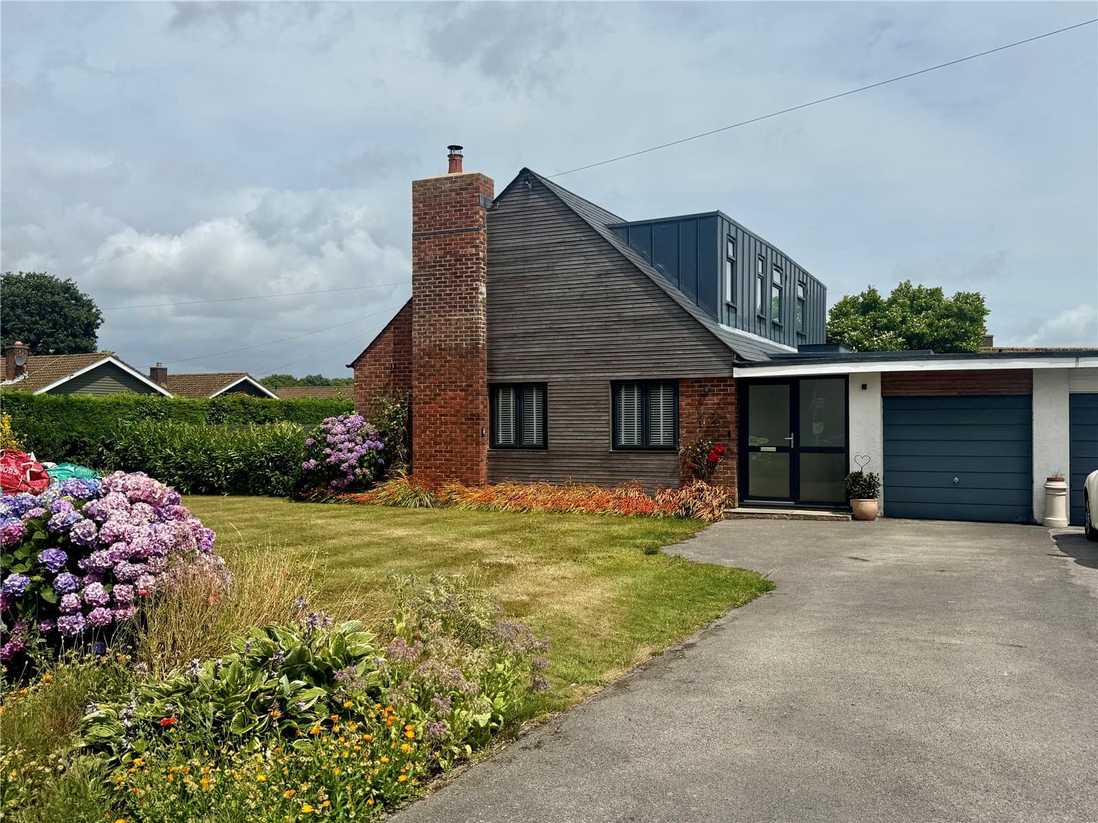 Berryfield Road, Hordle, Hampshire, SO41 0HQ