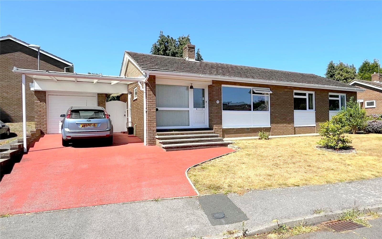 Preston Way, Highcliffe, Christchurch, Dorset, BH23 4QT