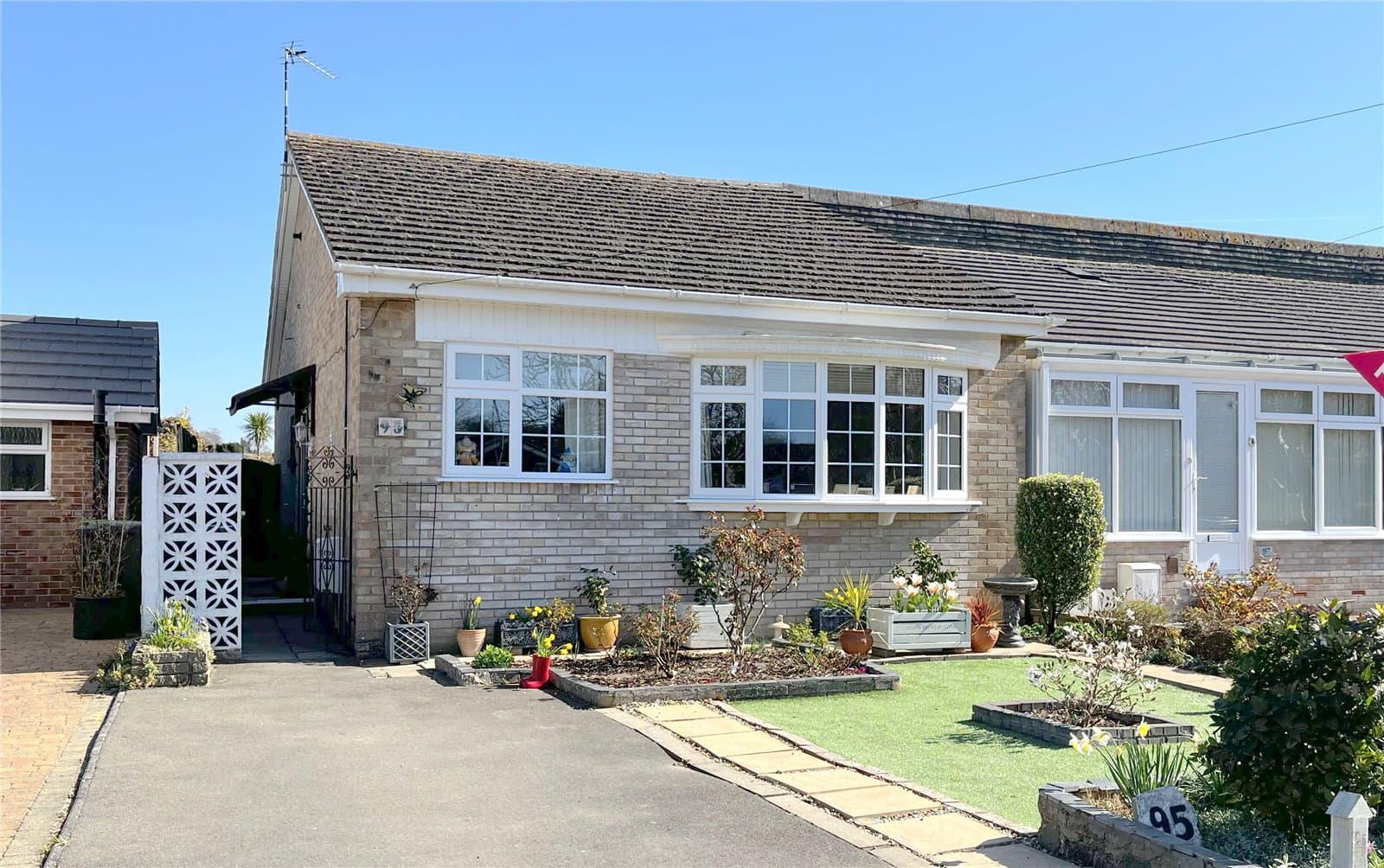 The Meadway, Highcliffe, Christchurch, Dorset, BH23 4NU