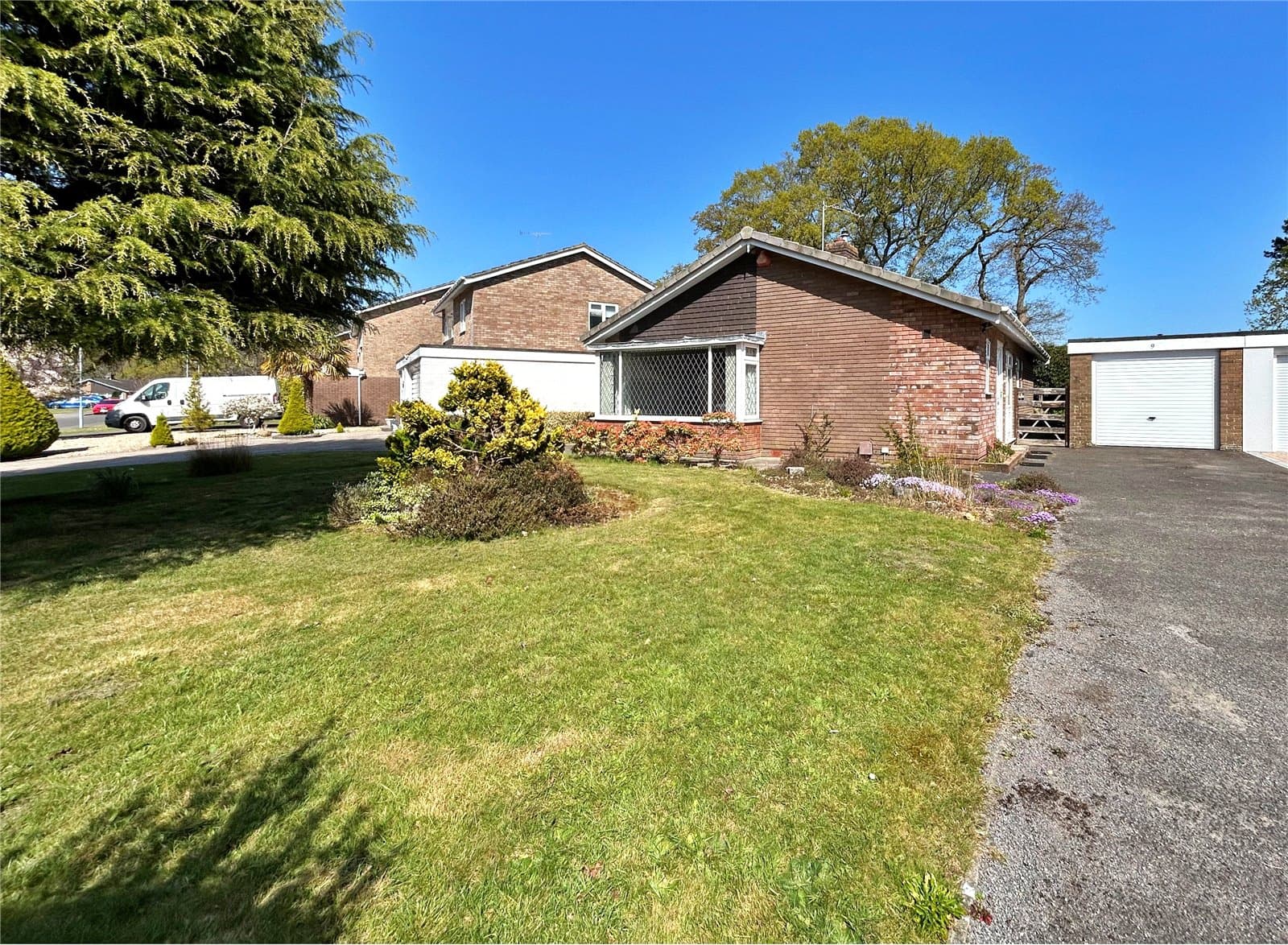 Hazel Close, Highcliffe, Christchurch, Dorset, BH23 4PS