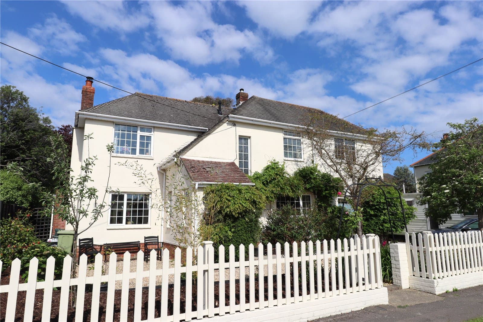 Kings Road, New Milton, Hampshire, BH25 5AY