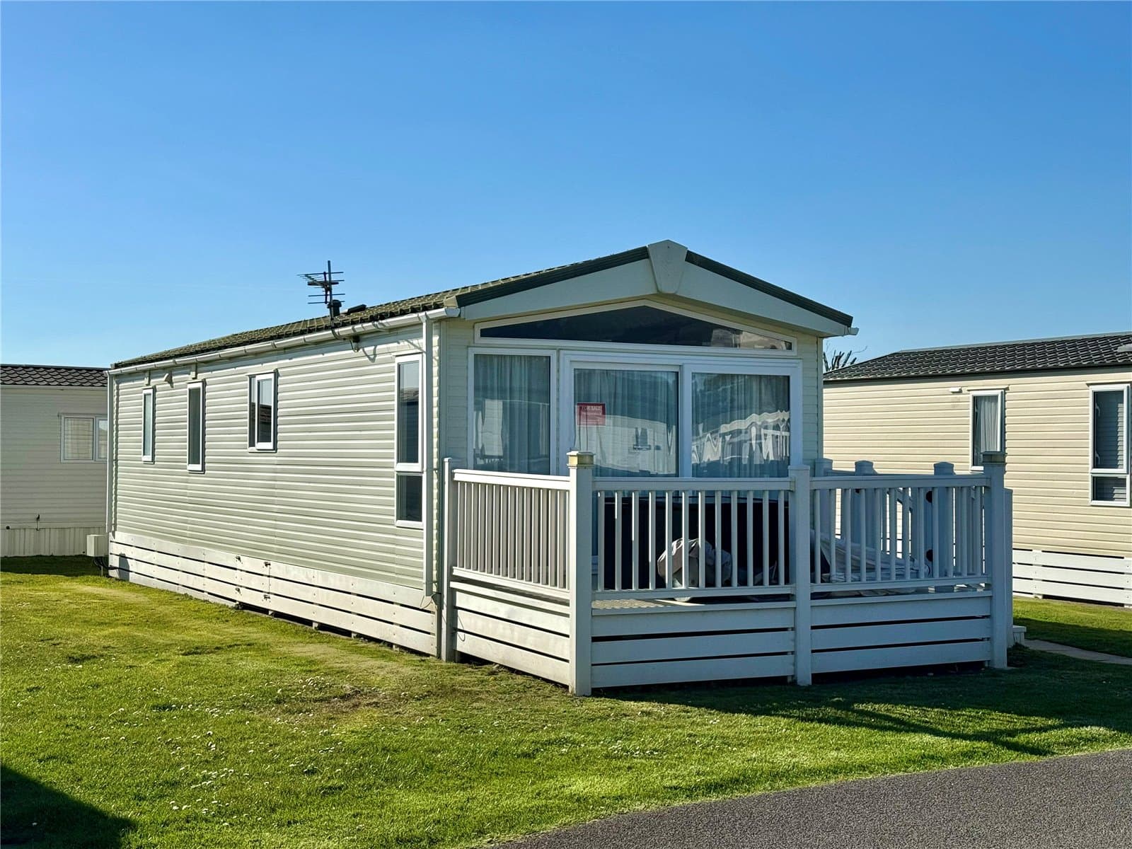 Chewton Sounds, Naish Estate, Barton On Sea, Hampshire, BH25 7RE
