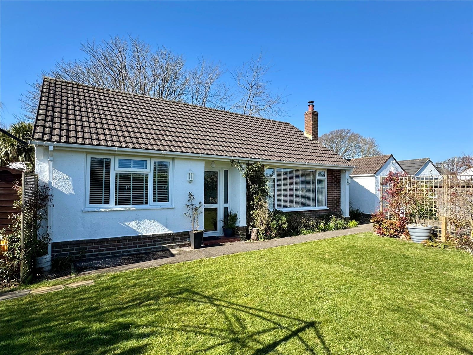 Greenfield Gardens, Barton On Sea, Hampshire, BH25 7AT