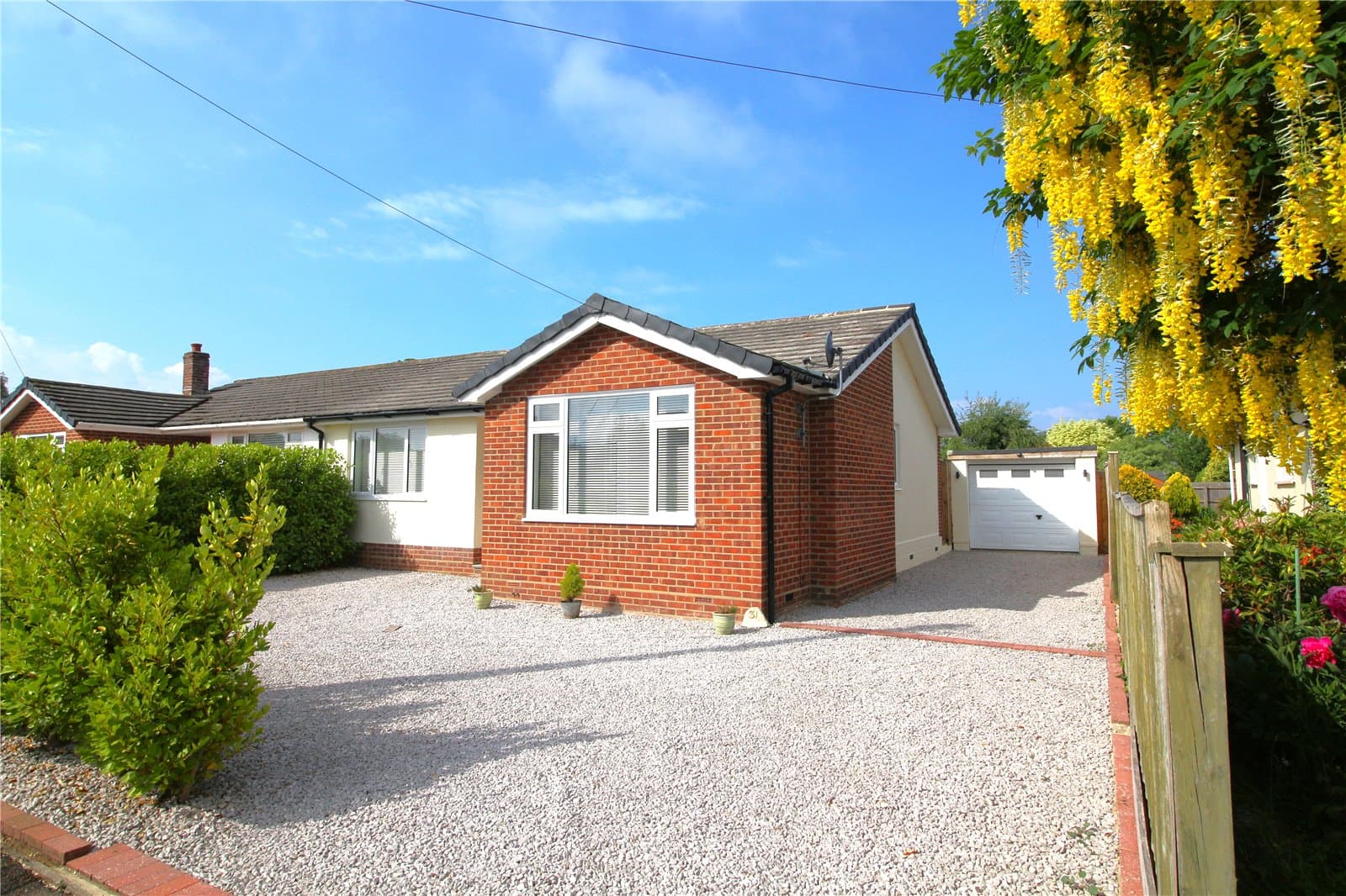 Rosewood Gardens, New Milton, Hampshire, BH25 5NA