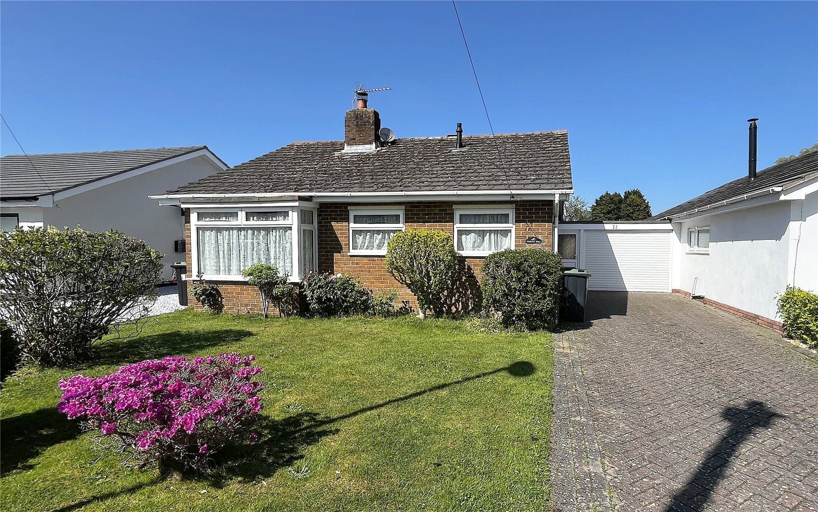 The Meadway, Highcliffe, Christchurch, Dorset, BH23 4NT