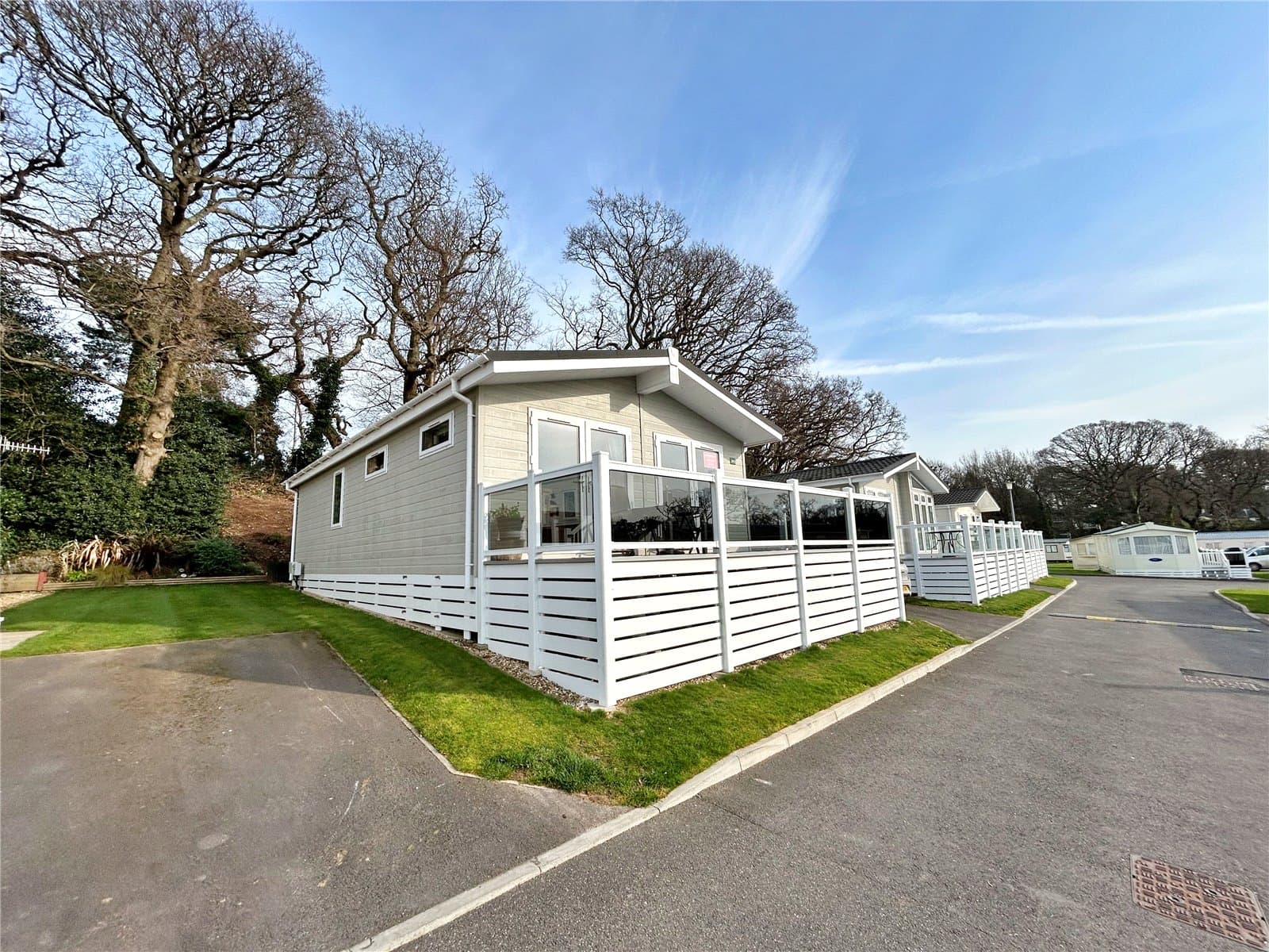 Hoburne Lane, Highcliffe, Christchurch, Dorset, BH23 4HP