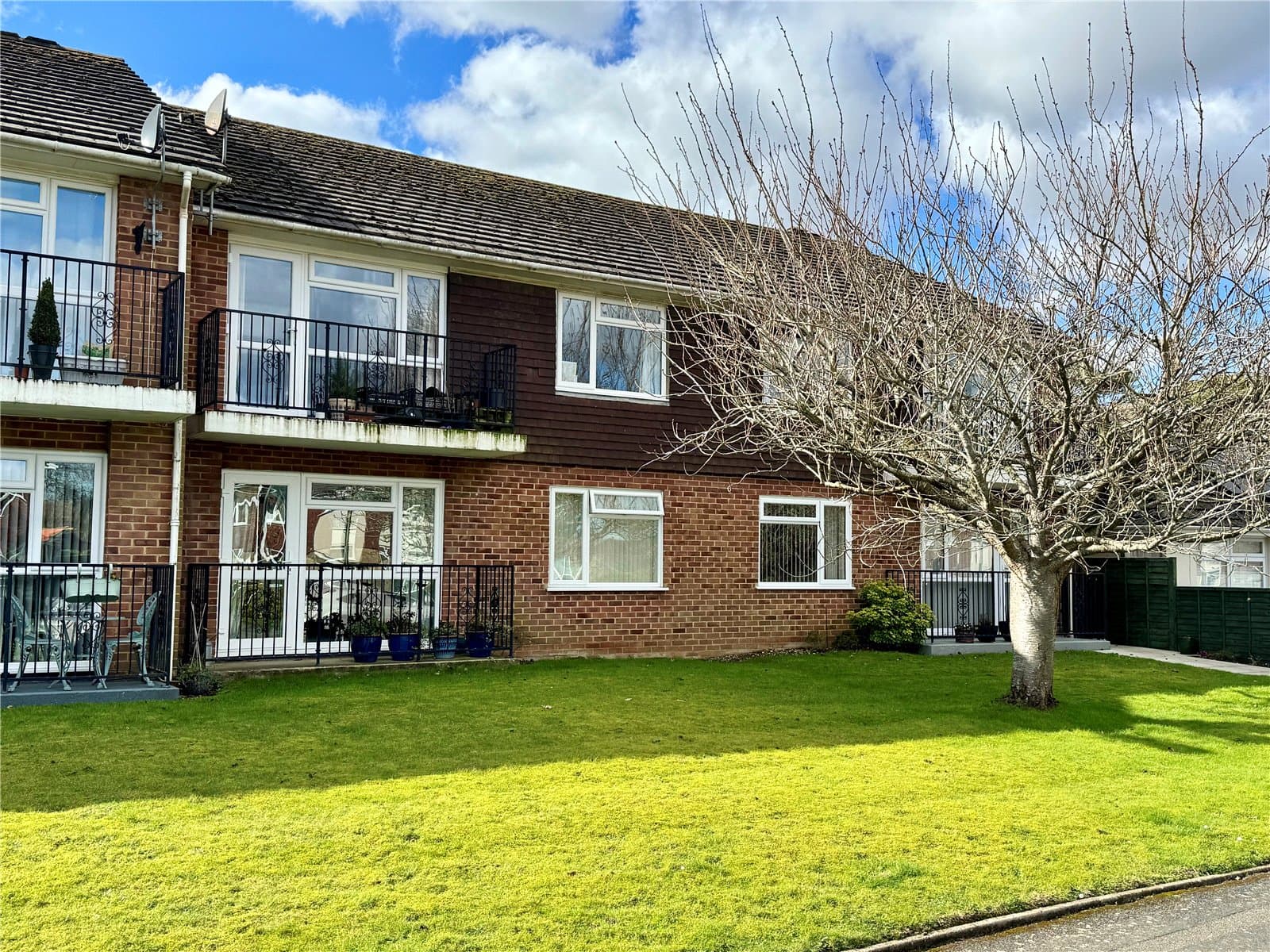 Cherry Tree Court, Station Road, New Milton, Hampshire, BH25 6LP