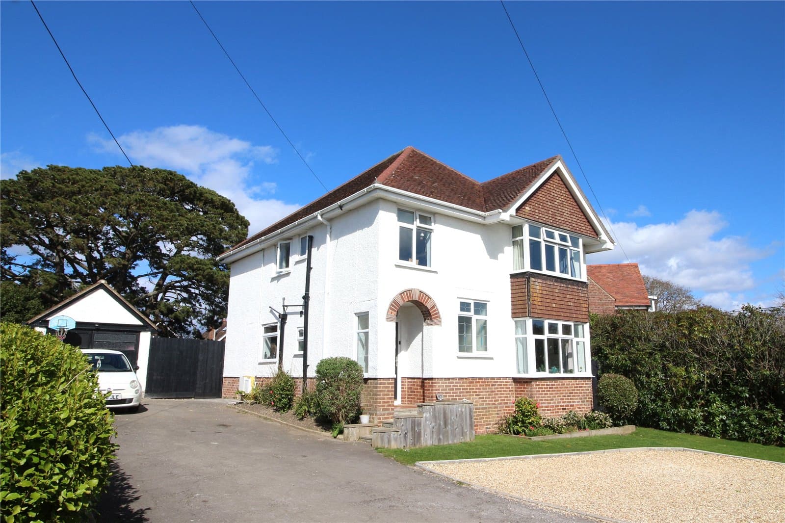 Barton Court Avenue, Barton On Sea, Hampshire, BH25 7ET