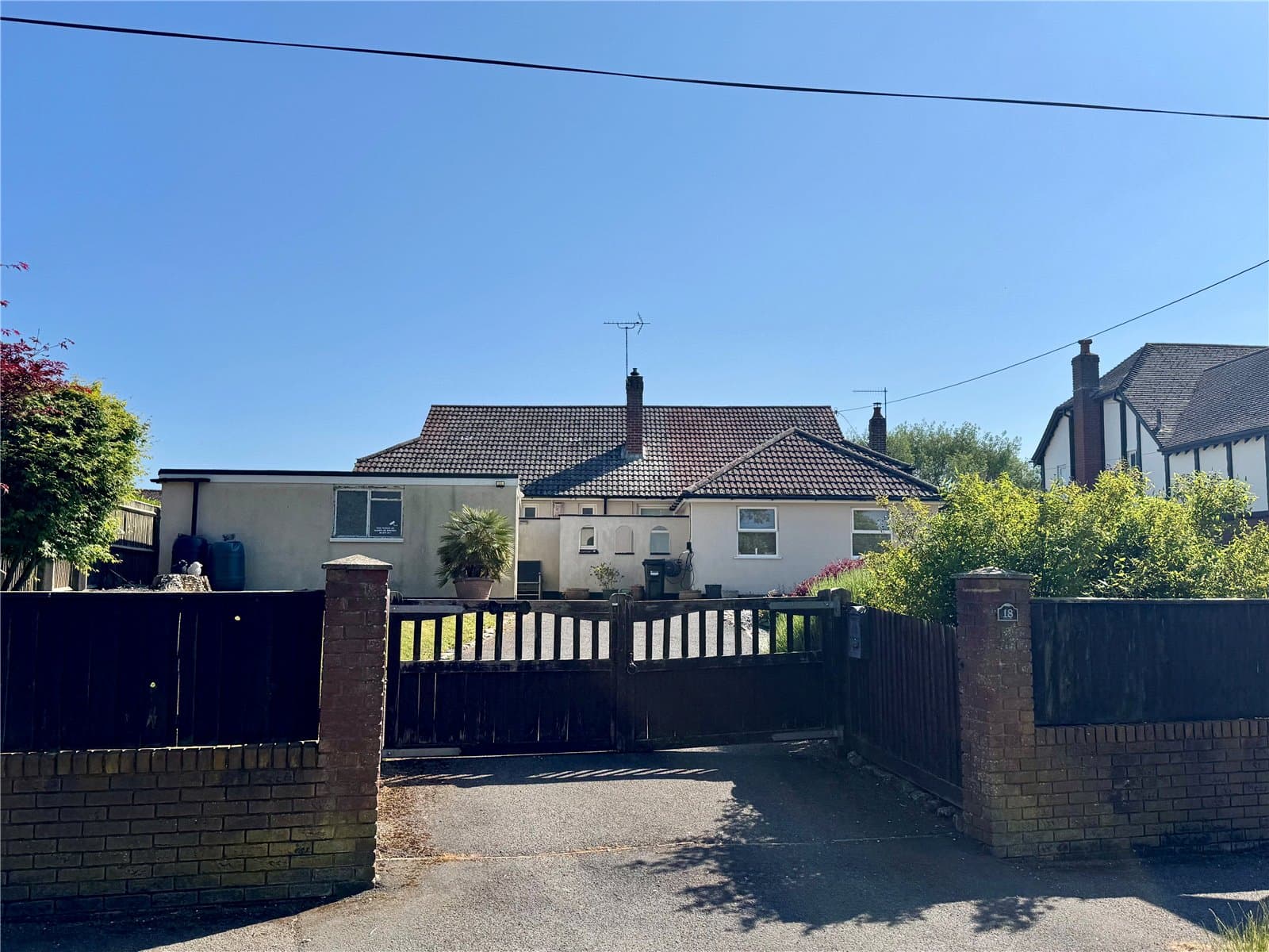 Highlands Road, Barton On Sea, Hampshire, BH25 7BL