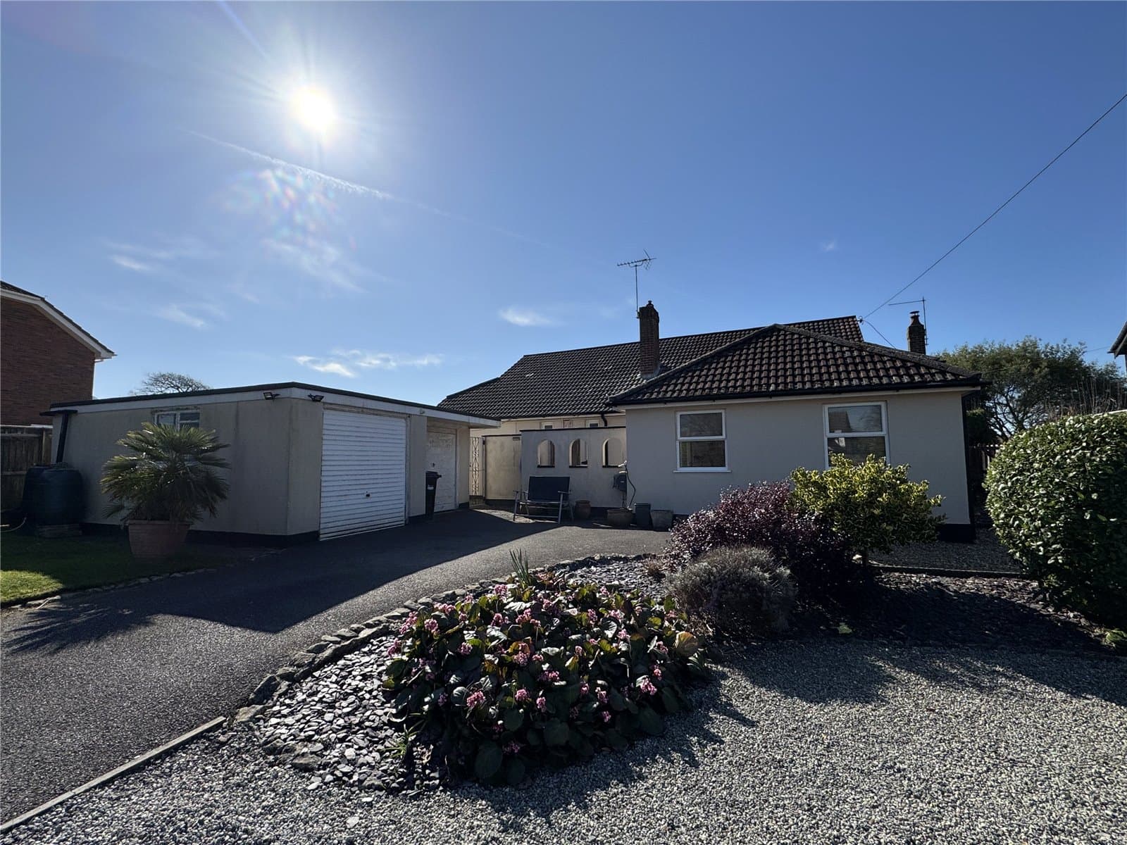 Highlands Road, Barton On Sea, Hampshire, BH25 7BL