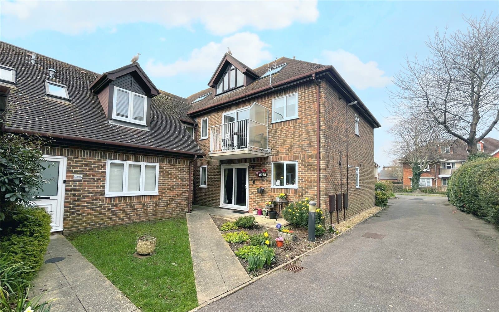 Wortley Road, Highcliffe, Christchurch, Dorset, BH23 5DT