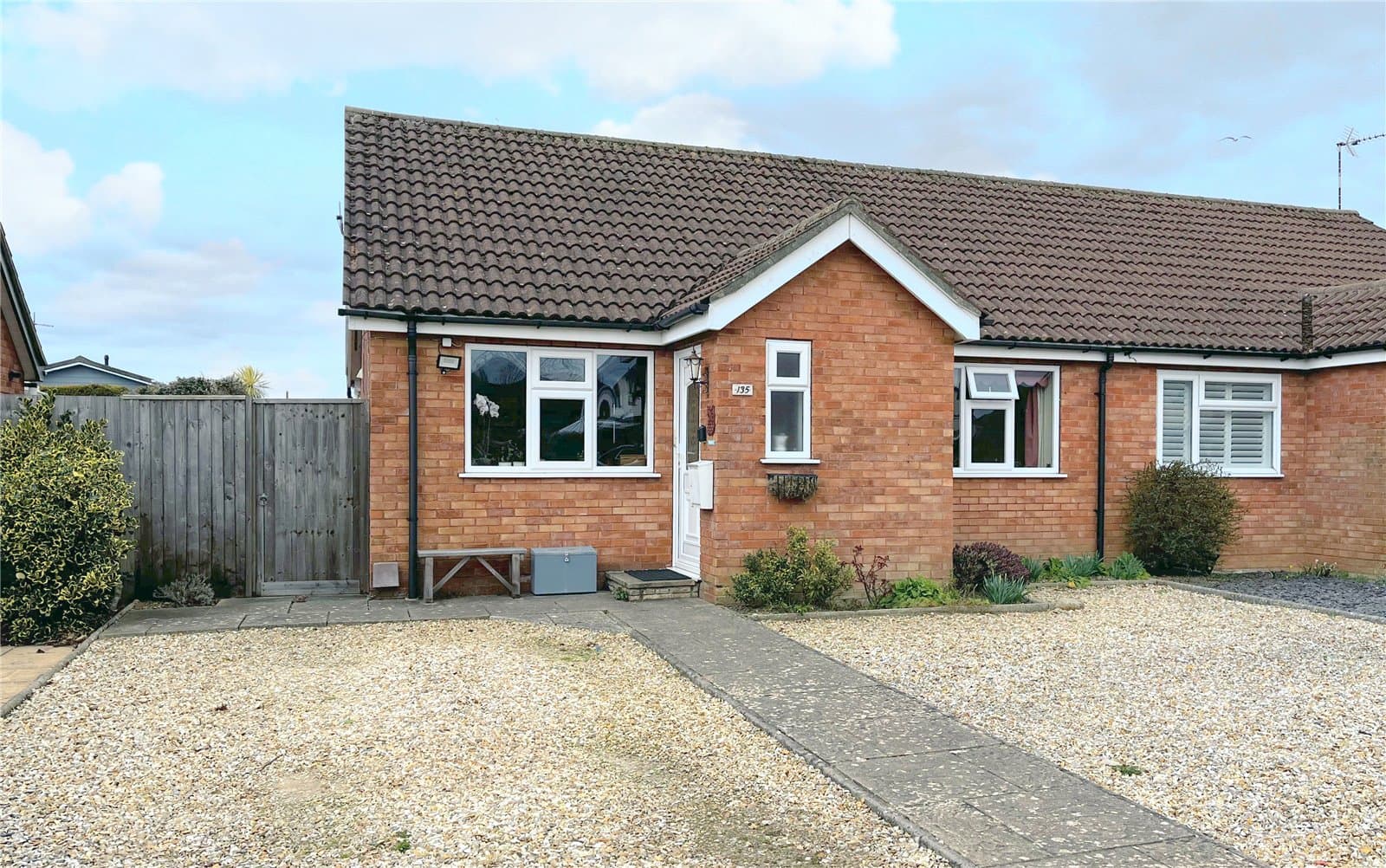 Saffron Drive, Highcliffe, Christchurch, Dorset, BH23 4TQ