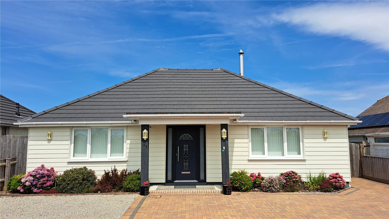 Heathwood Avenue, Barton On Sea, Hampshire, BH25 7LW