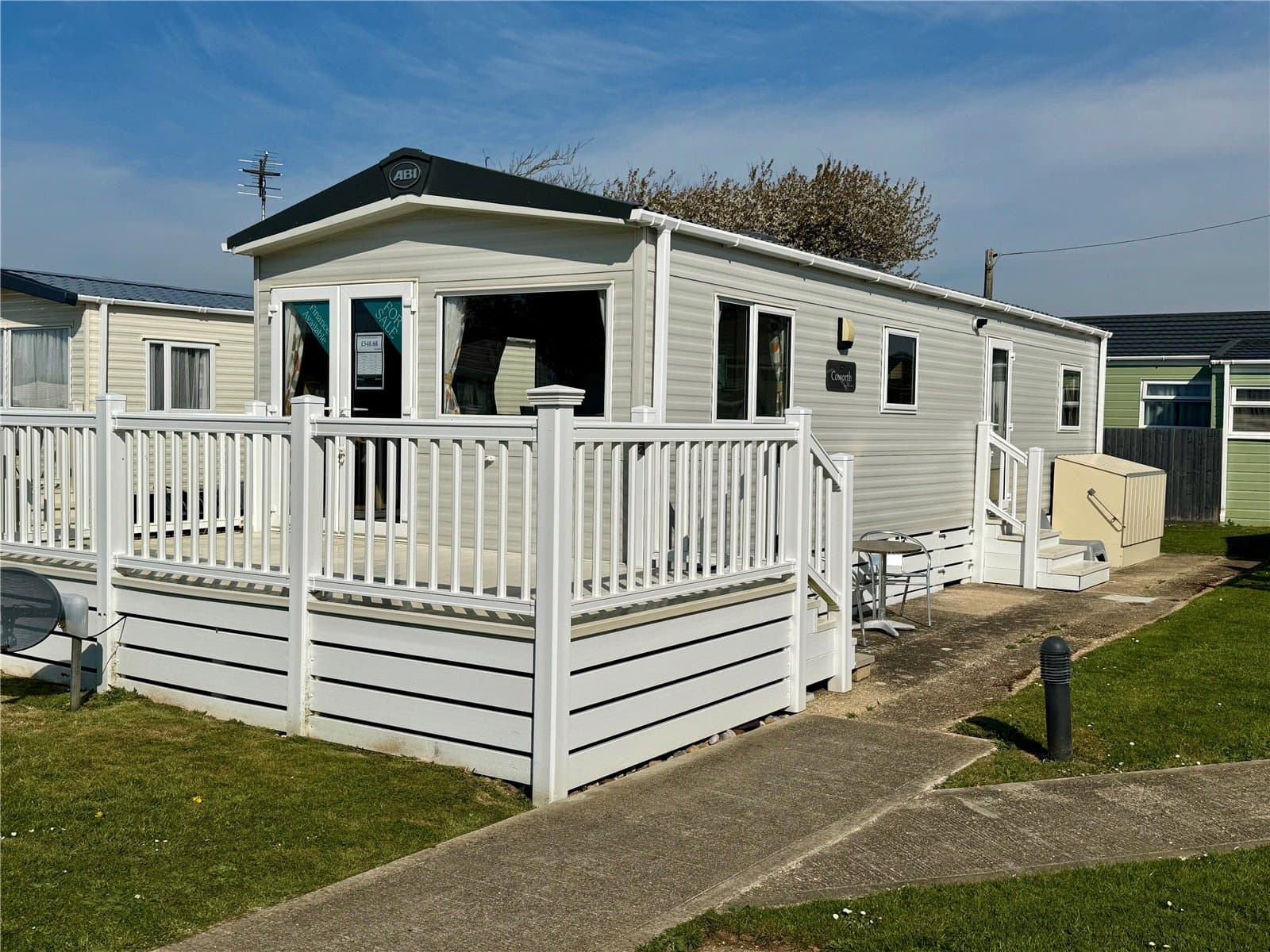 The Crescent 19, Naish Hoburne, Barton On Sea, Hampshire, BH25 7RE