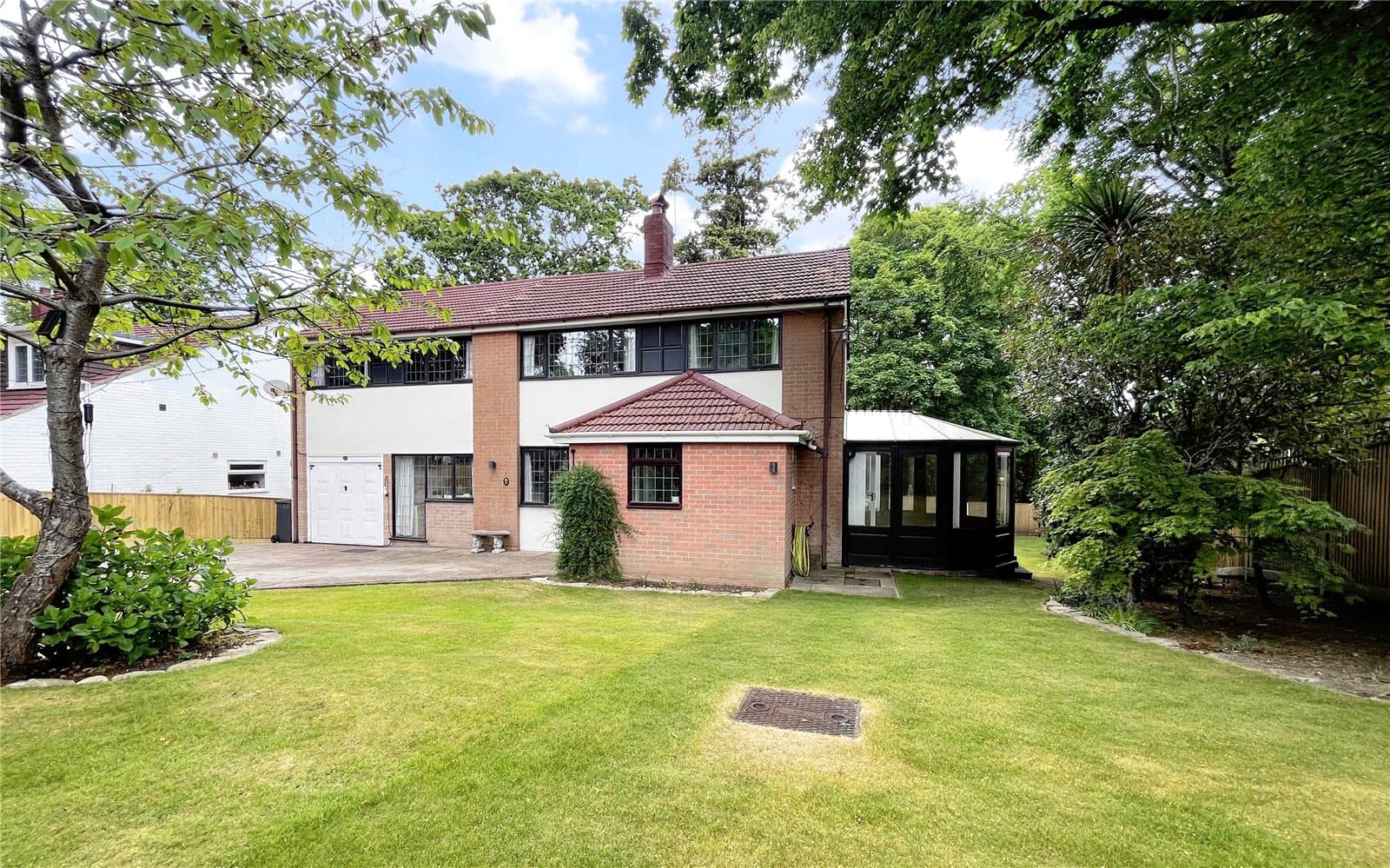 Nea Road, Highcliffe, Christchurch, Dorset, BH23 4NB