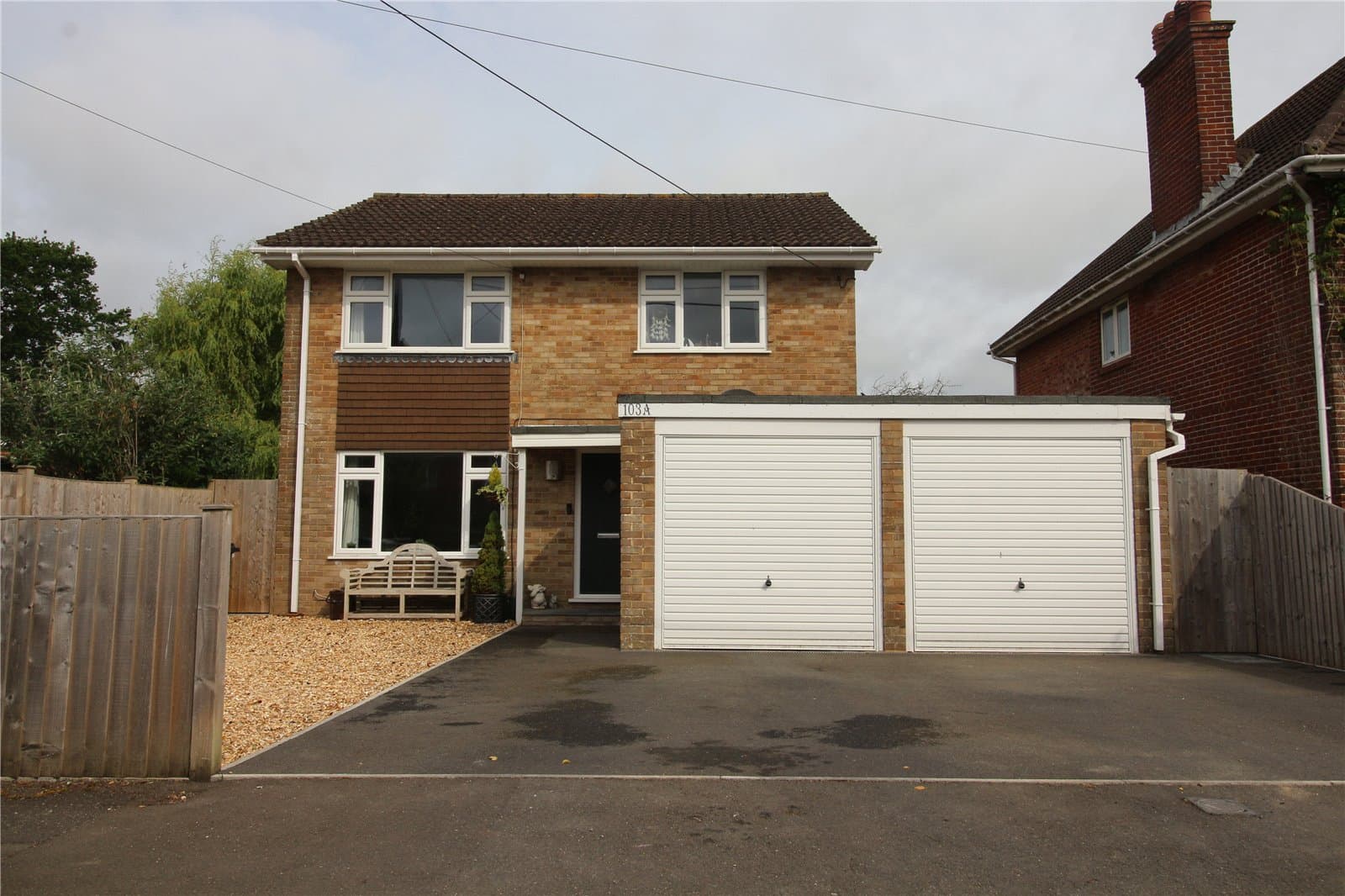 Manor Road, New Milton, Hampshire, BH25 5EQ