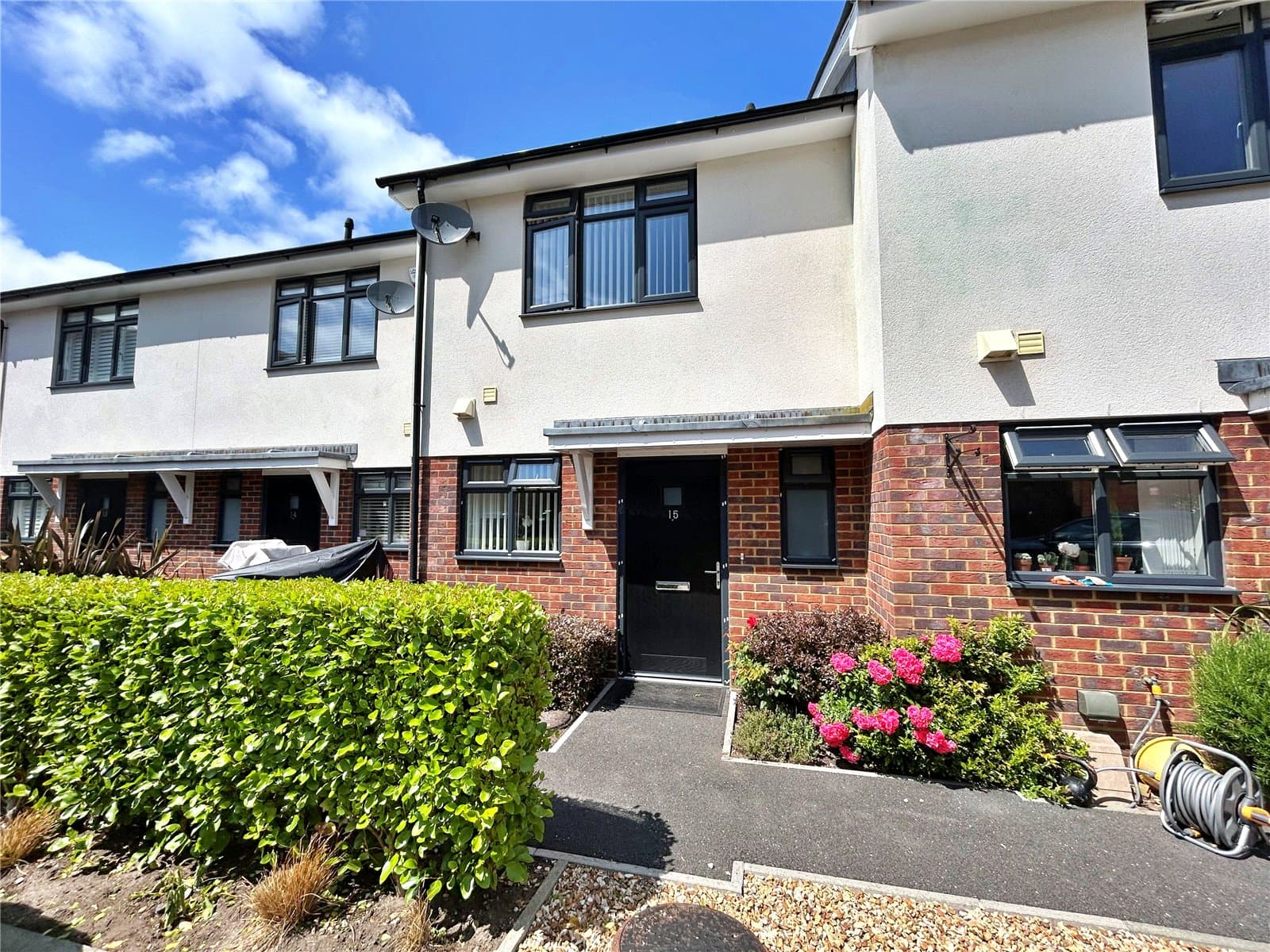 Lymington Road, Highcliffe, Christchurch, Dorset, BH23 5FQ