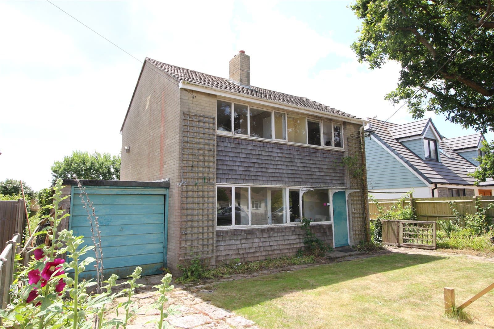Carlton Avenue, Barton On Sea, Hampshire, BH25 7PS