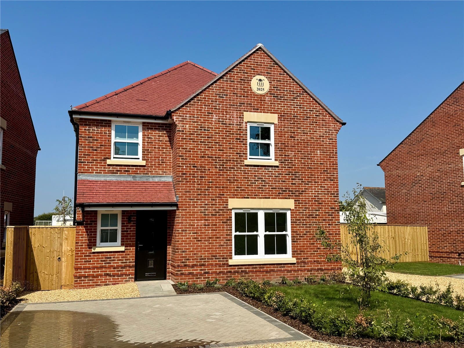 Kings Farm Lane, Hordle, Hampshire, SO41 0HD