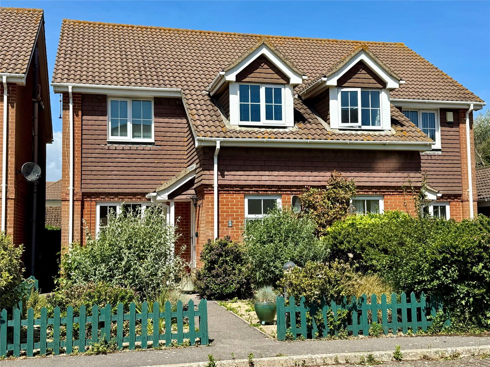 Marine Drive, Barton On Sea, Hampshire, BH25 7EF