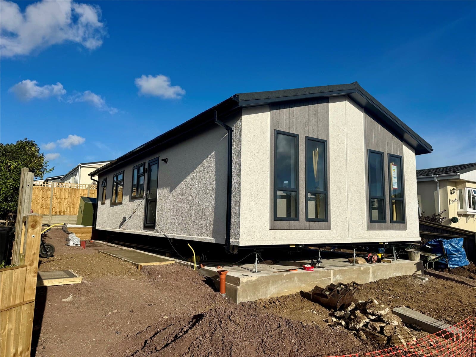 Westwoods Park, New Milton, Hampshire, BH25 5TB