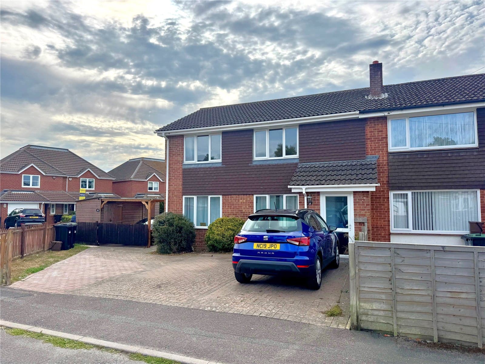 Albert Road, New Milton, Hampshire, BH25 6SP