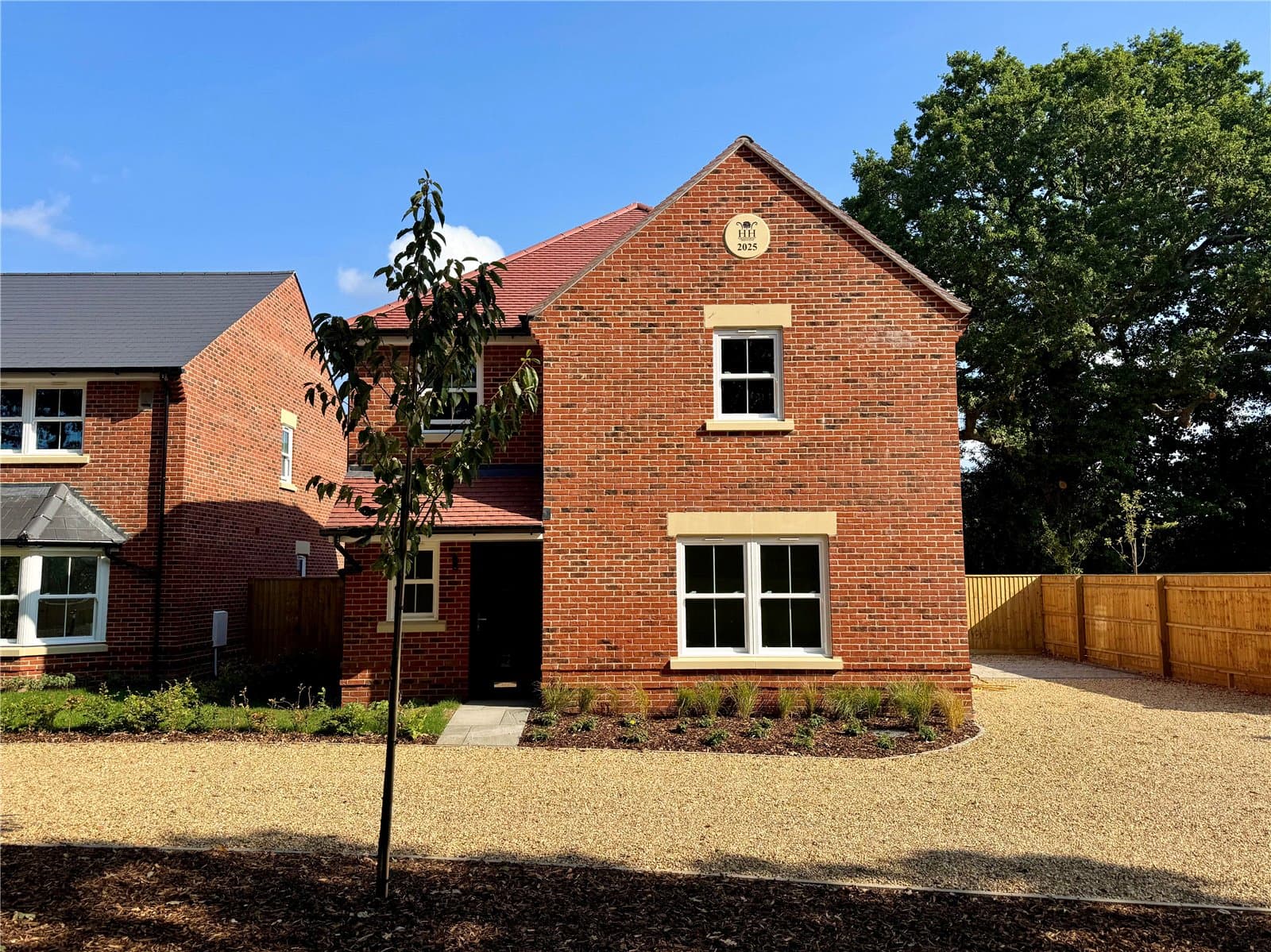 Kings Farm Lane, Hordle, Hampshire, SO41 0HD