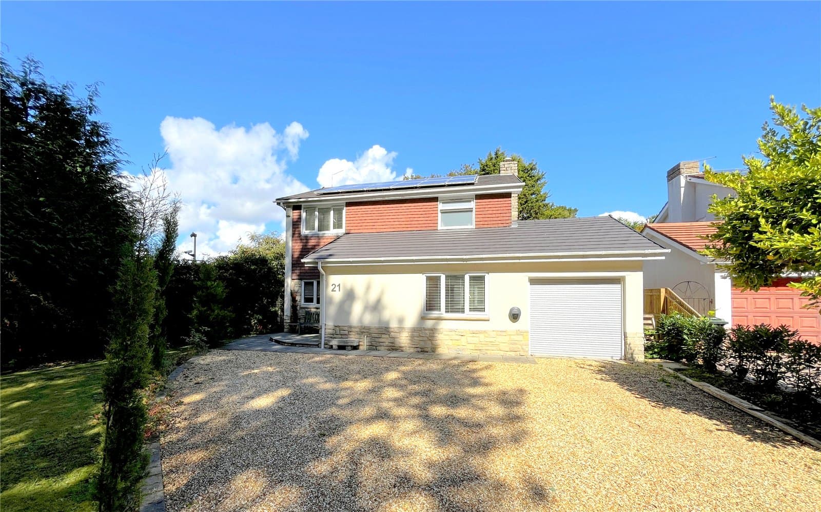Barnfield, Highcliffe, Christchurch, Dorset, BH23 4QY