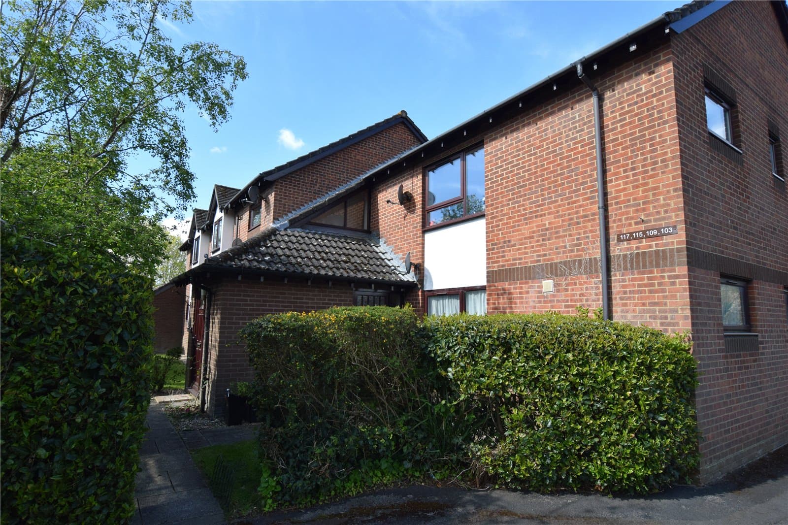 Eastlands, New Milton, Hampshire, BH25 5PJ