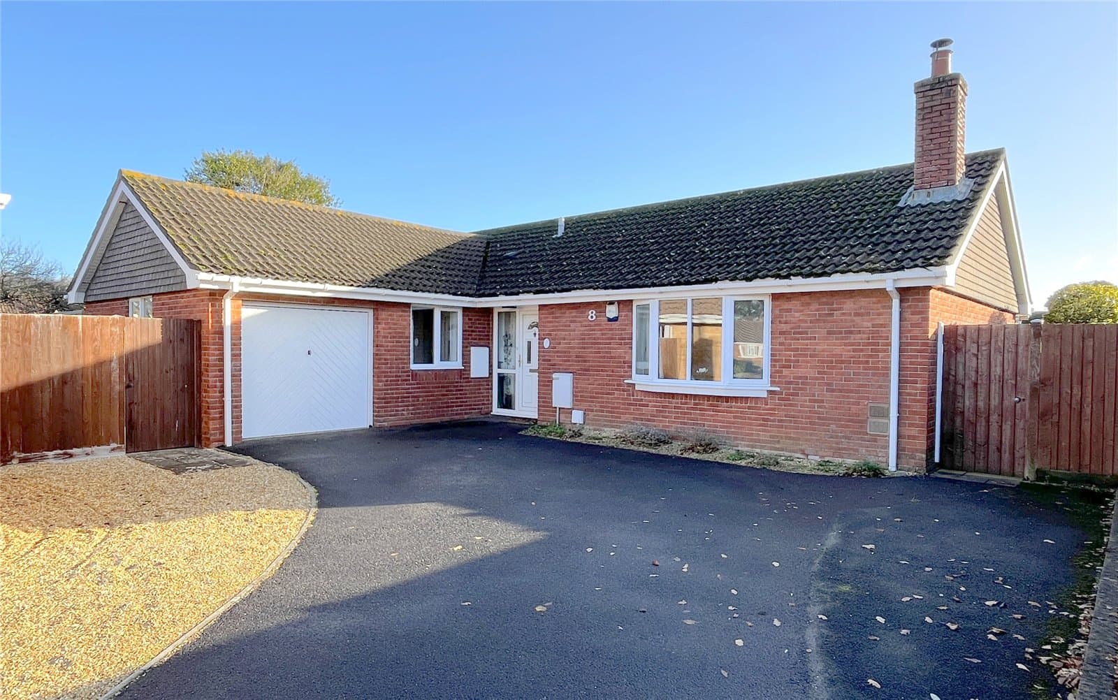 Monkshood Close, Highcliffe, Christchurch, Dorset, BH23 4TS