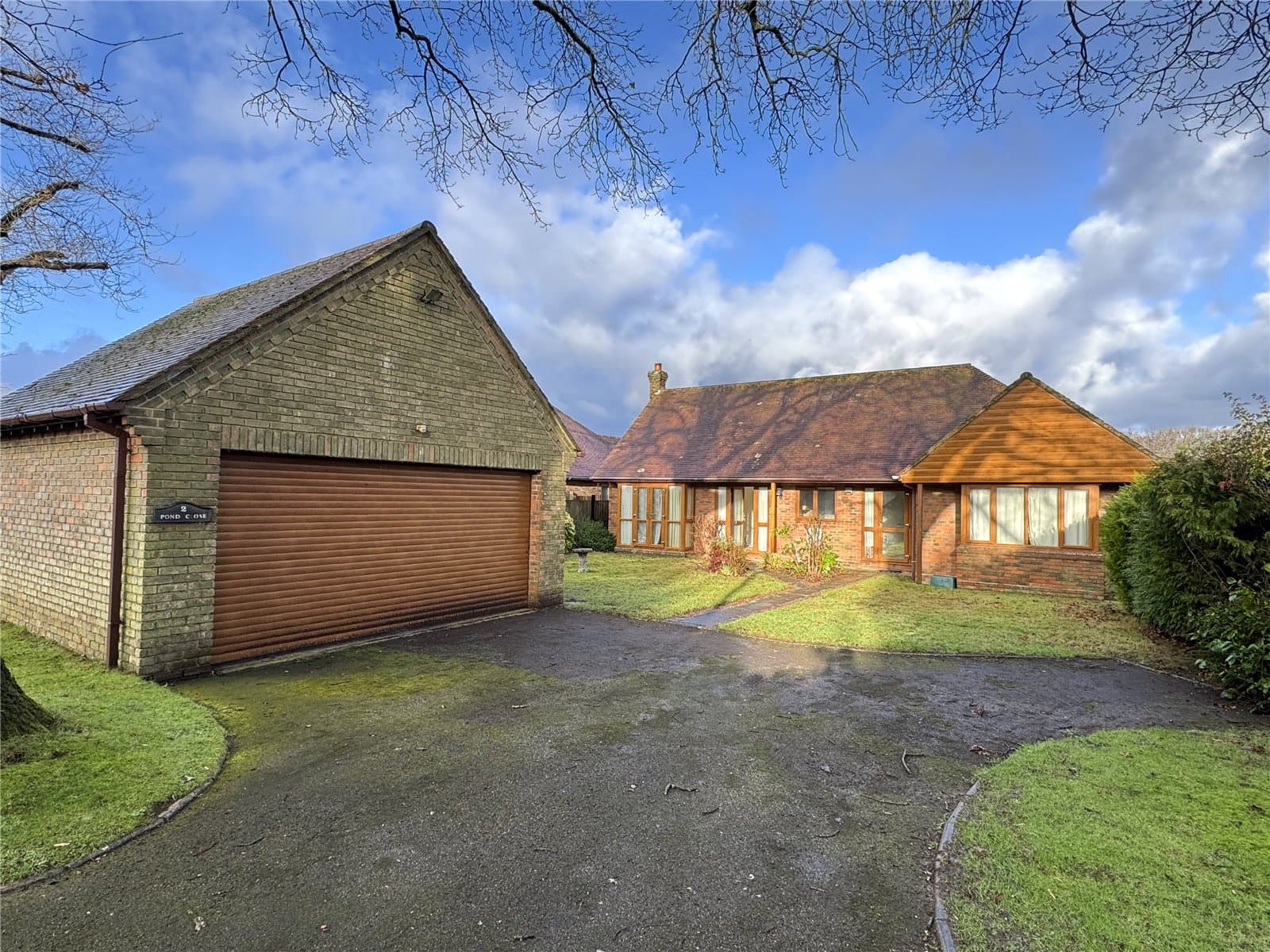 Pond Close, New Milton, Hampshire, BH25 5JH