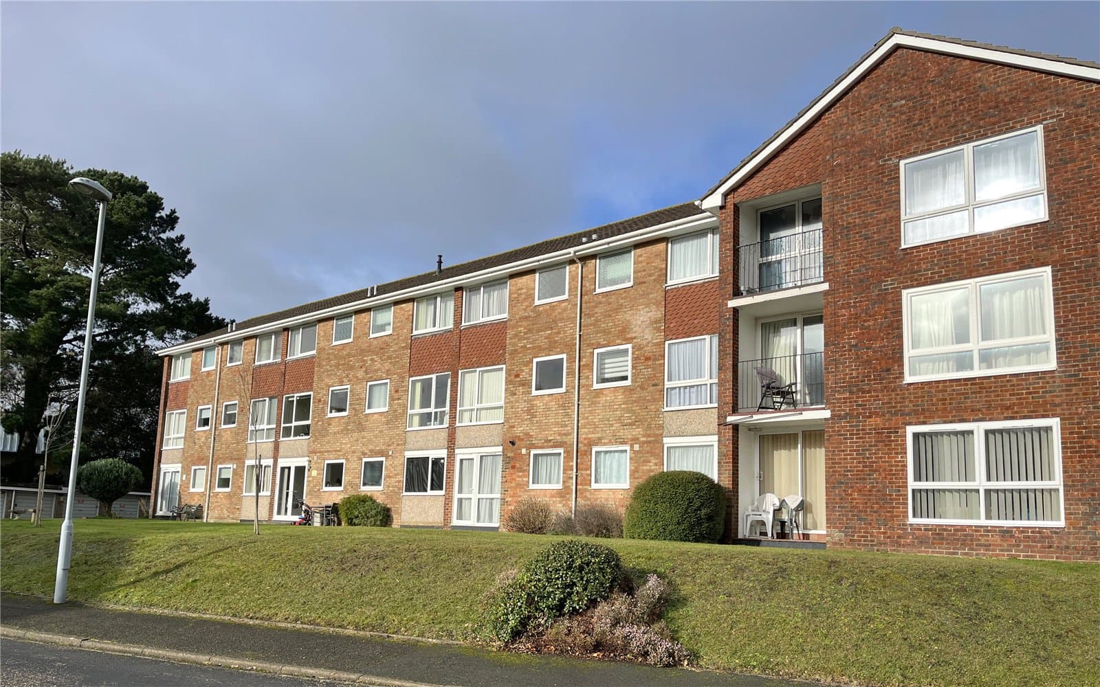 Montagu Road, Highcliffe, Christchurch, Dorset, BH23 5JU