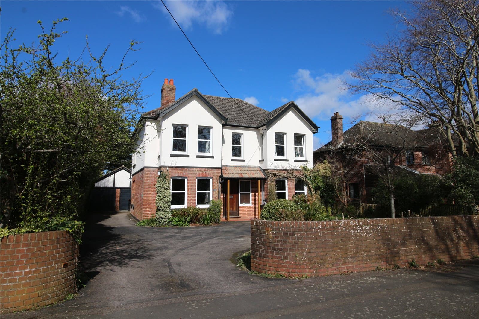 Osborne Road, New Milton, Hampshire, BH25 6AD
