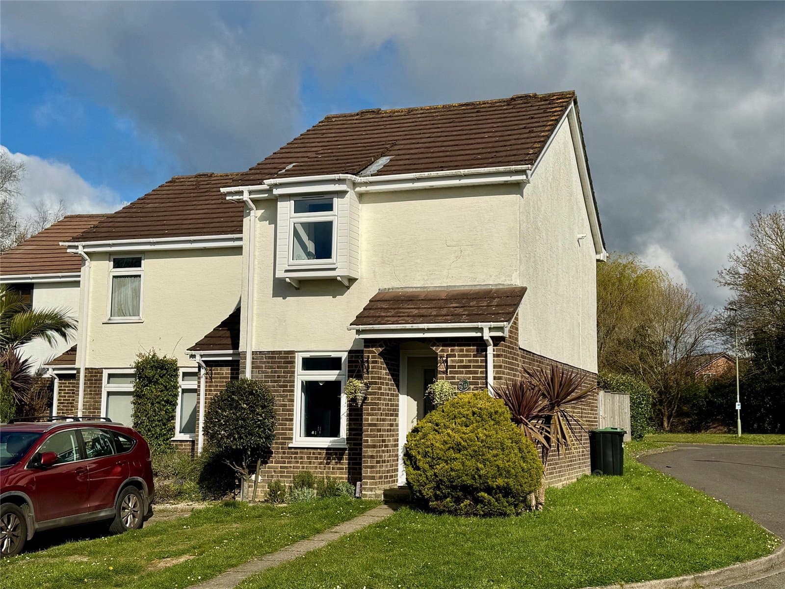 Brownsea Close, New Milton, Hampshire, BH25 5UG