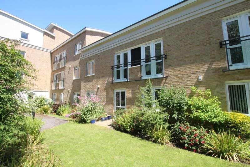 Wortley Road, Highcliffe, Christchurch, Dorset, BH23 5GJ