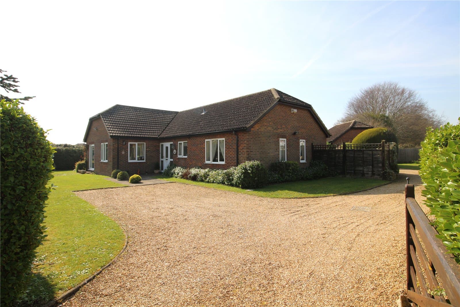 Milford Road, New Milton, Hampshire, BH25 5PW