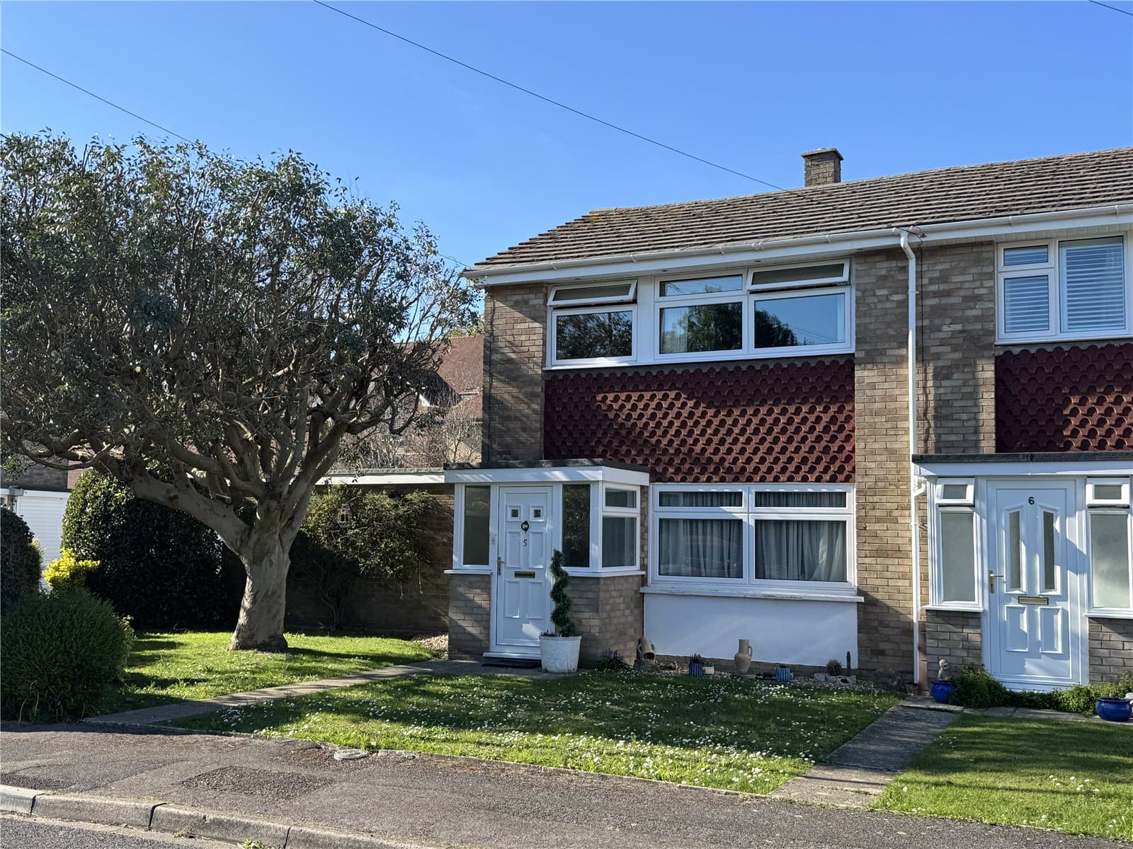 Camellia Gardens, New Milton, Hampshire, BH25 6BL