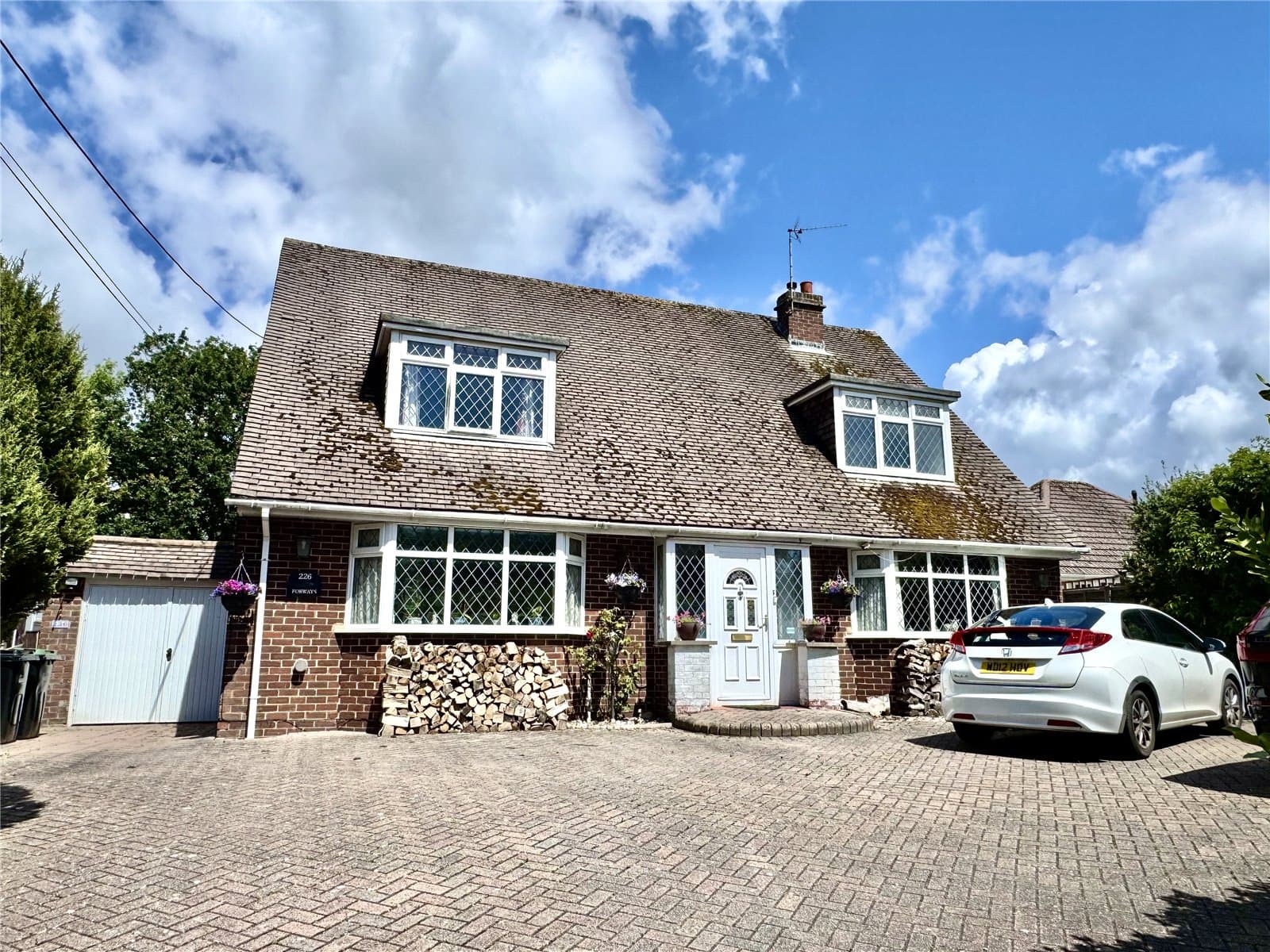 Gore Road, New Milton, Hampshire, BH25 5NQ