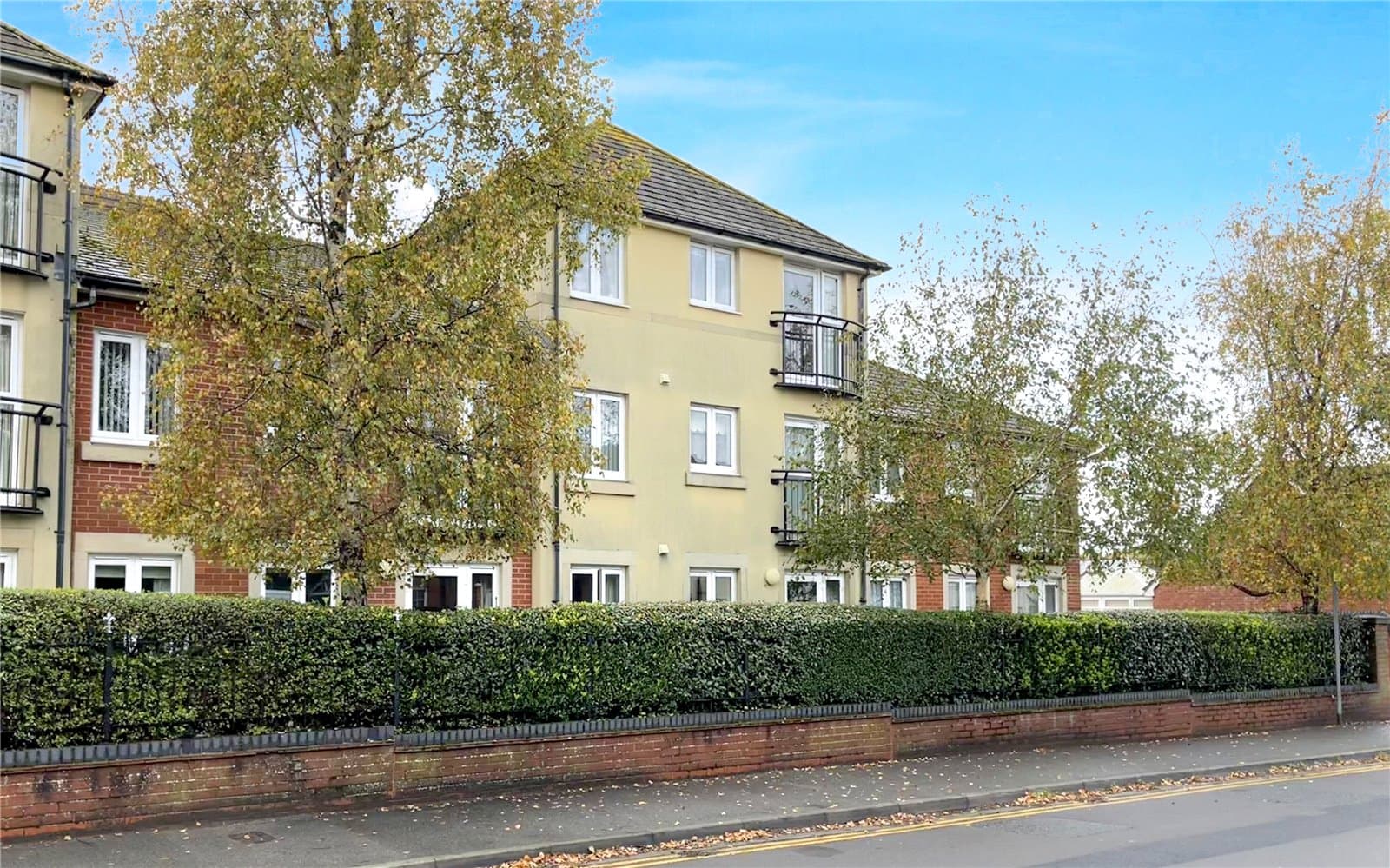 Seward Court, Lymington Road, Highcliffe, Christchurch, Dorset, BH23 5HD