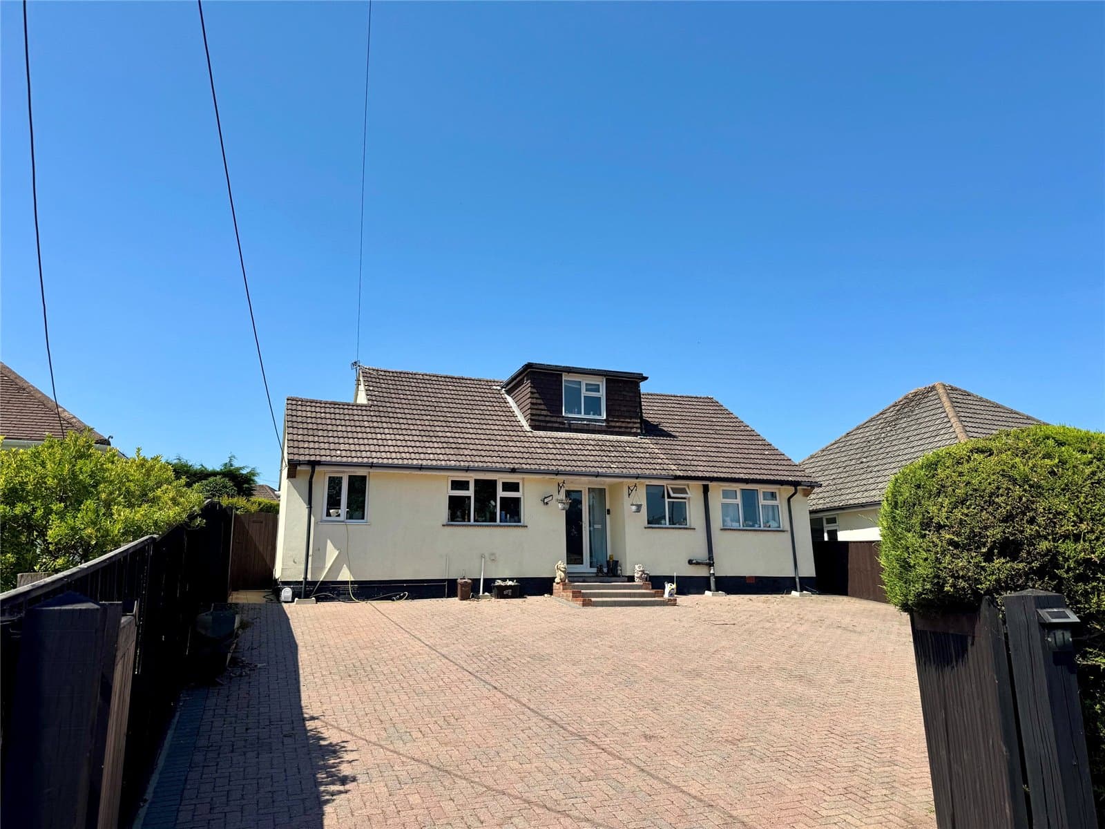 Ferndale Road, New Milton, Hampshire, BH25 5EX