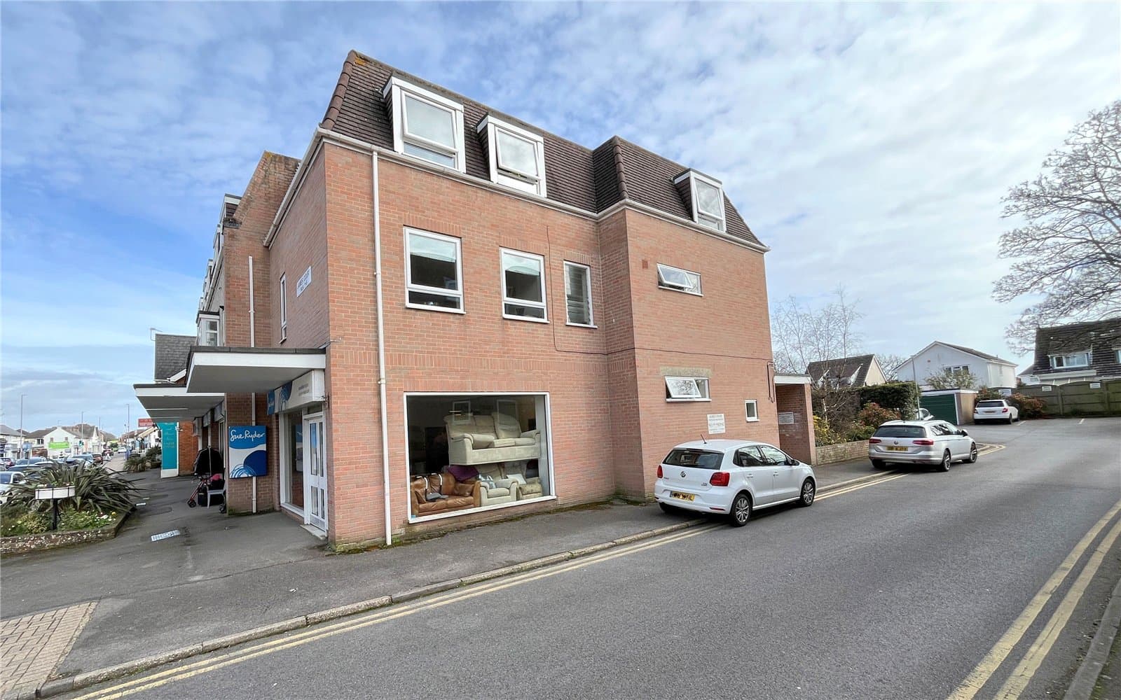 James Court Lymington Road, Highcliffe, Christchurch, BH23 5EB