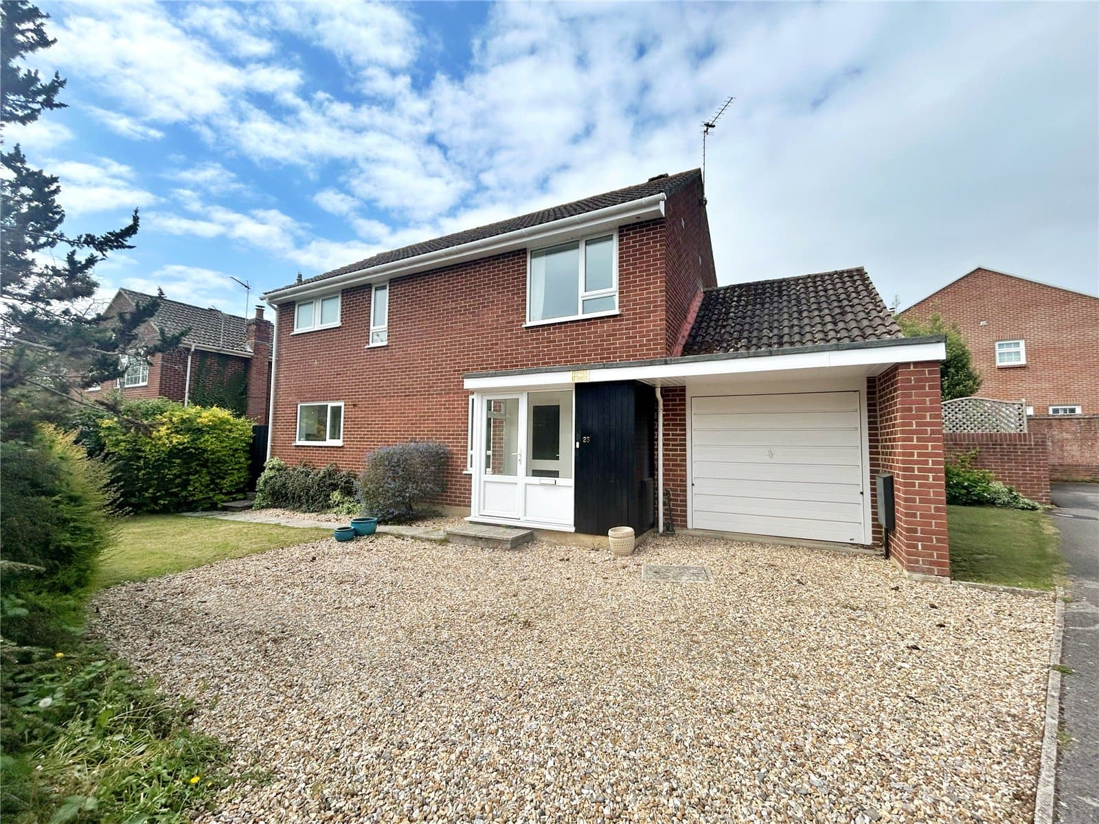 St. Marys Close, Bransgore, Christchurch, Hampshire, BH23 8HU