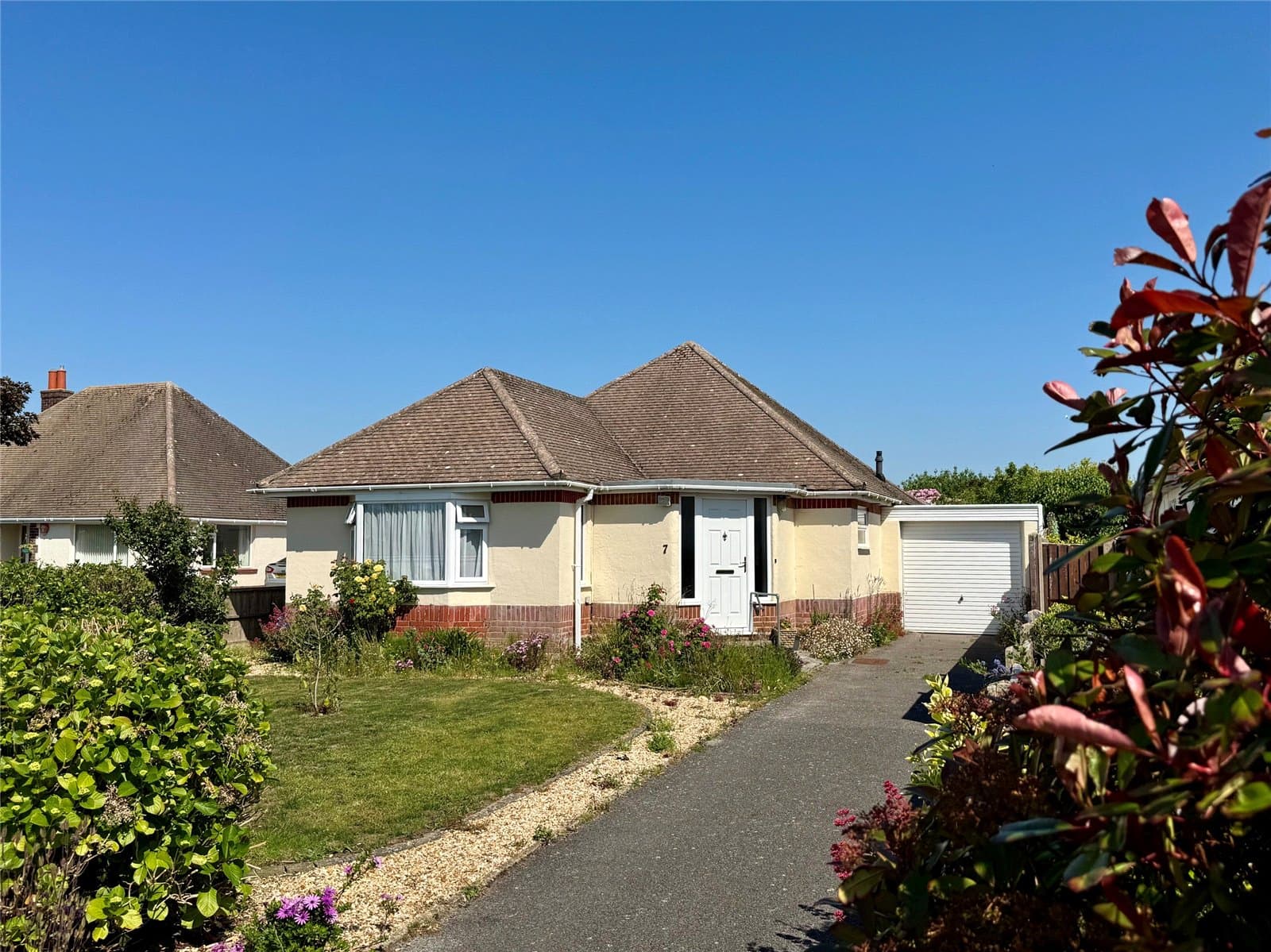 Wavendon Avenue, Barton On Sea, Hamshire, BH25 7LP