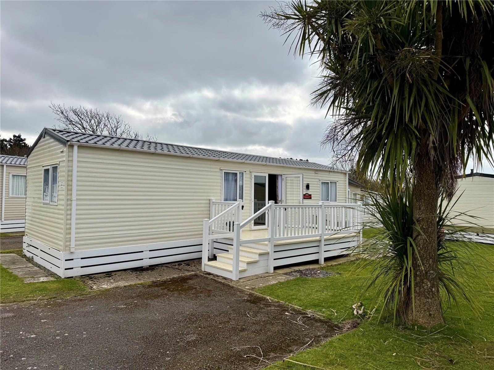 Shorefield, Near Milford On Sea, Hampshire, SO41 0LH
